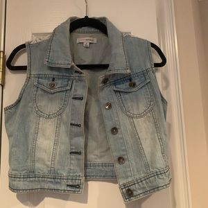 Cropped Jean Vest with Lace Detail